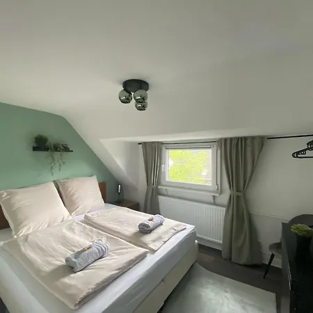 Cozy & Modern Apartment Meerbusch